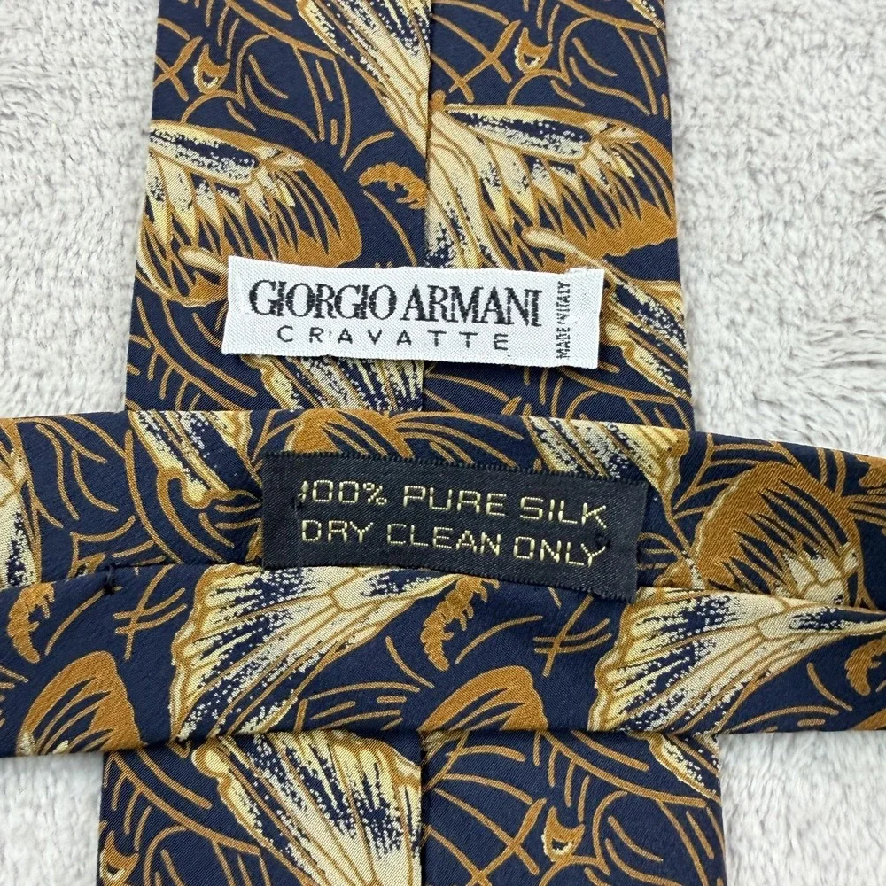 Vintage Giorgio Armani Cravatte Butterflies AOP Silk Tie Made in Italy Designer